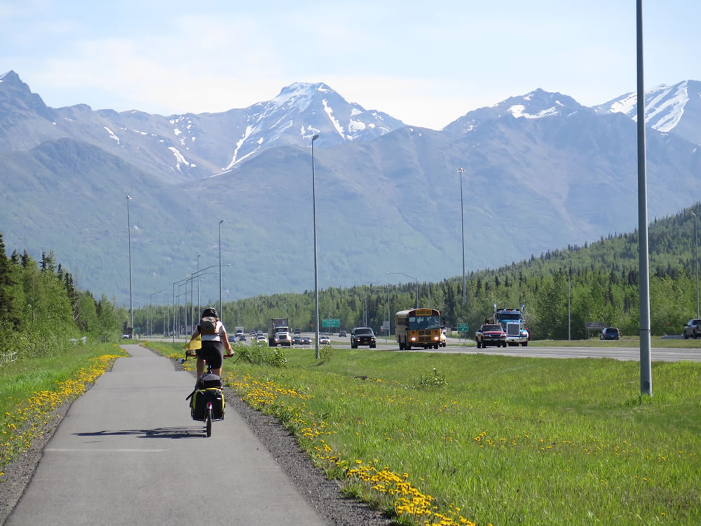 Our first day took us quickly out of town on the network of bike paths.